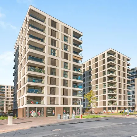 Loctowers A3-3-1 By Interhome Locarno